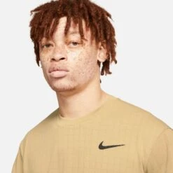 Nike Court Breathe Slam Top (Men's) - Parachute Beige/Black (Available: Size S) -Nike Store CV3840 297 PHSYM001