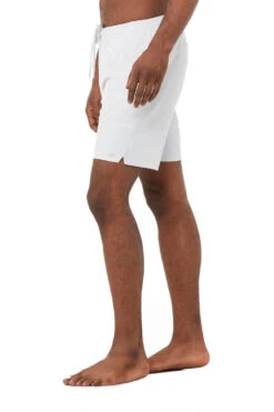 Alo Traction Short (Men's) - Titanium (Available Size: S, XL) -Nike Store M6081R 01320 3 750x 5e8e28c8 ff02 4eb5 91e7 9d56bc7c11c4